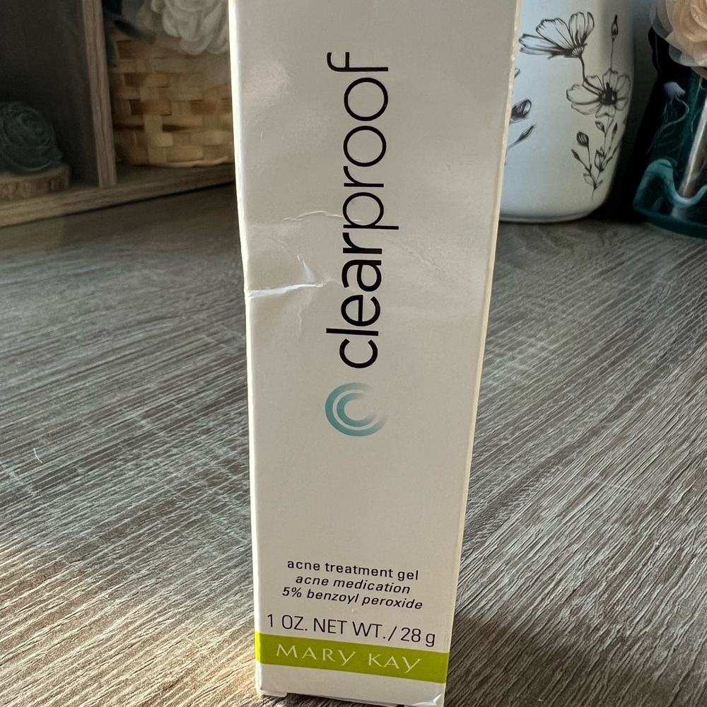 Mary Kay Clearproof Acne Treatment Gel